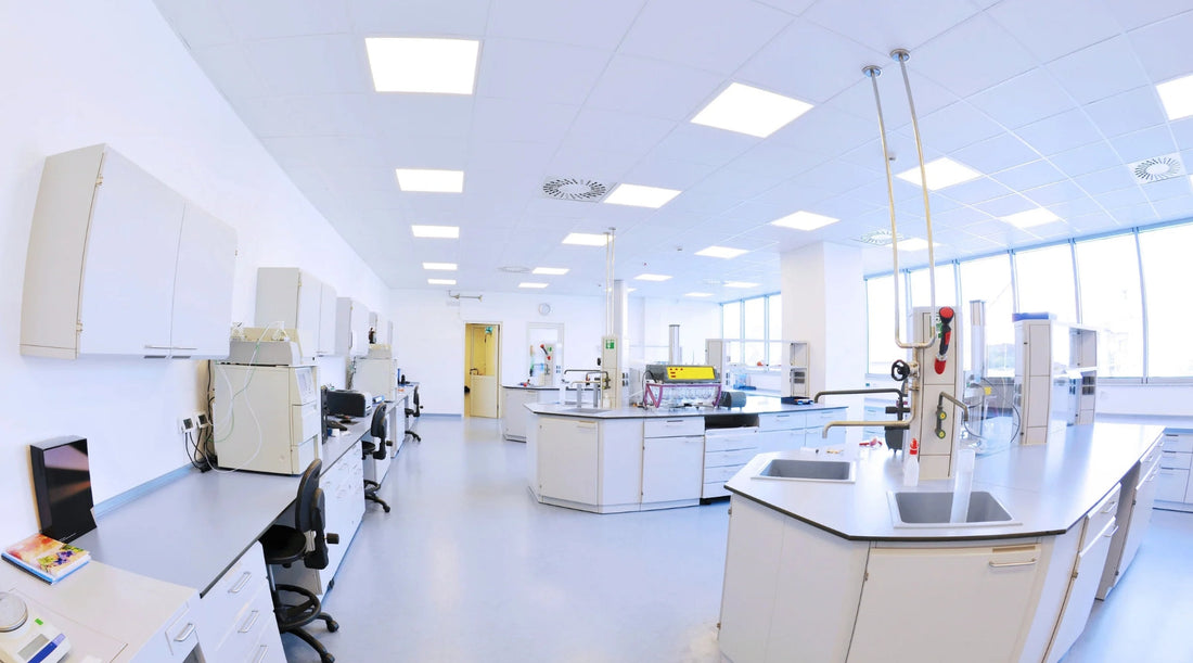 Comparatif bracelet GHB : Test Ton Verre® — dispositif médical français vs bracelet concurrent